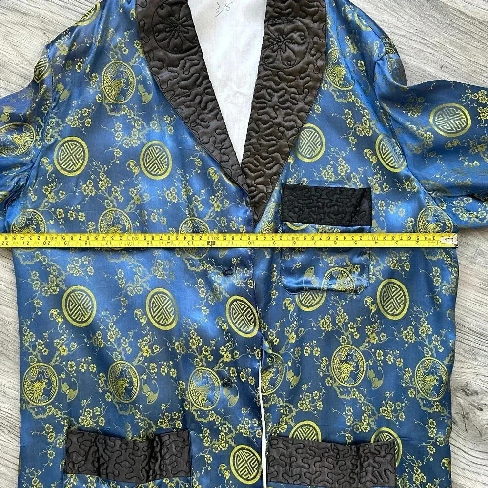 Vintage Solz Squirrel Navy Blue Satin Robe - Picture 6 of 8